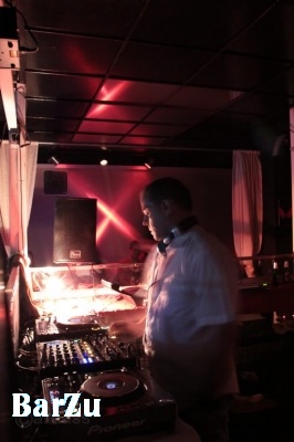 B and V Presents Daniel Portman_20